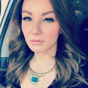 Meet your Posher, Kasey